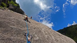 御在所岳藤内壁一の壁、バットレス登攀