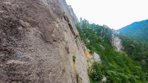 御在所岳藤内壁一の壁クライミング 2021年７月23日